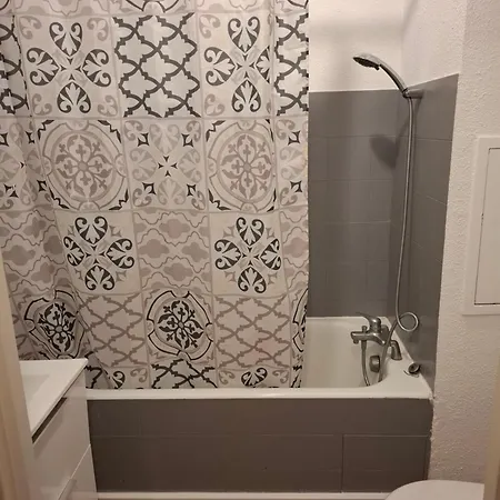 Apartment Studio Hyeres Hyères